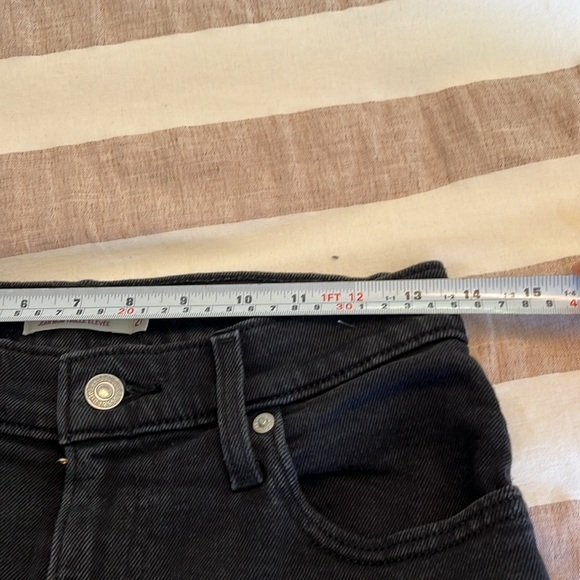 Levi's High Waisted Mom Flash Black Jeans Size 27, 24L  Petite. - Picture 7 of 15